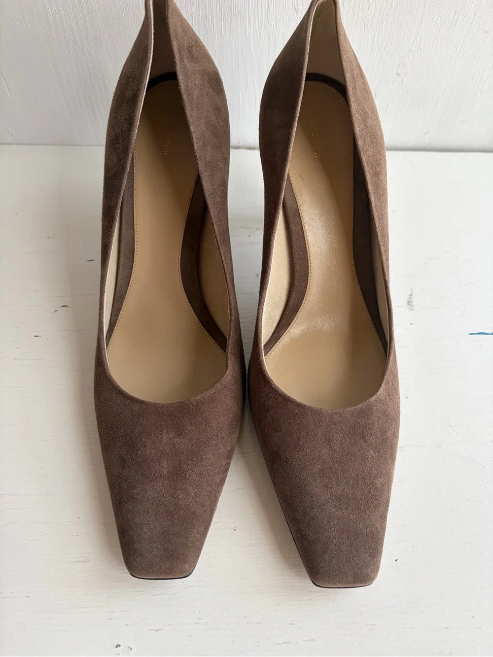 The Row Suede Square-Toe Pumps – Goatskin Suede – Made in Italy